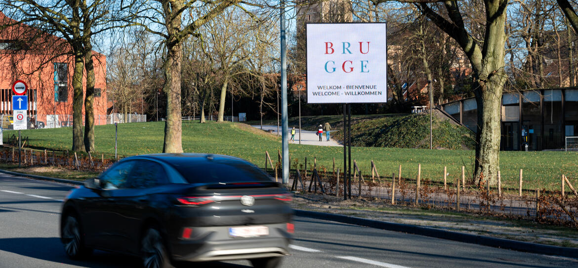 Uitgesteld - Digitaal communicatieschild voor steden en gemeentes